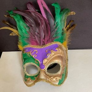 🎃Unisex: Top Quality Carnival Mask.